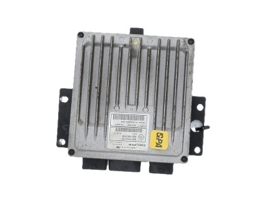 Calculateur moteur - Dacia SANDERO I - 8201002106 - E0-8720H