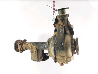 Front differential used - Nissan PICK-UP - 38501-67G17-