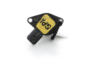 Mass Air Flow (MAF) sensor used - Mazda MAZDA 3 - PYFS13215