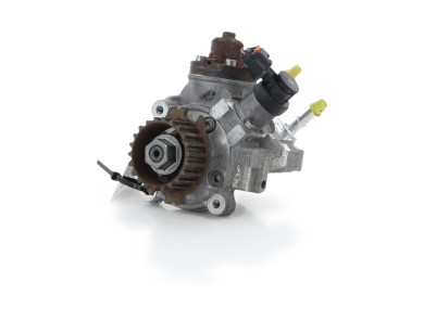 Injection pump used - Peugeot 208 - 98 113 473 80
