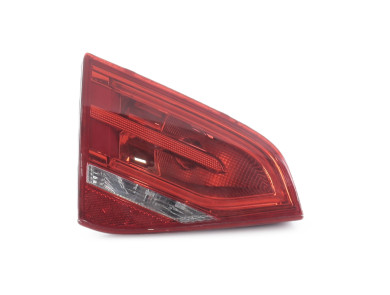 Left hatchback boot light used - Audi A3 - 8P7945093
