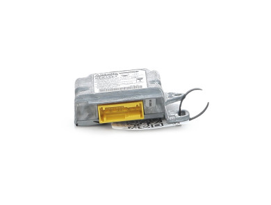 Airbag control unit used - Renault MASTER - 8200098404