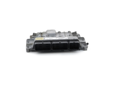 Engine calculator used - Renault CAPTUR - 237107695R