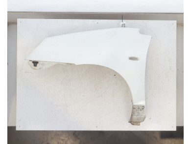 Left front fender used - Suzuki LIANA - 5770054830000