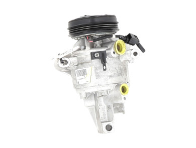 A/C Compressor - Nissan MICRA V - 92600-00Q0E - T1-6442M