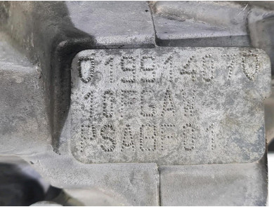Engine type 8F01 - Citroen C3 PICASSO PH.2 - V2-2472R