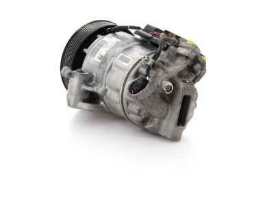 A/C Compressor - Renault TWINGO III PH.2 - 926005861R - Y0-4166W