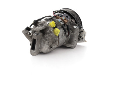 A/C Compressor - Renault TWINGO III PH.2 - 926005861R - Y0-4166W