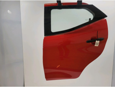 Rear left door used - Toyota AYGO - 670040H030