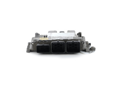 Calculateur moteur - Peugeot 206 + - 9677031380 - U1-6037E