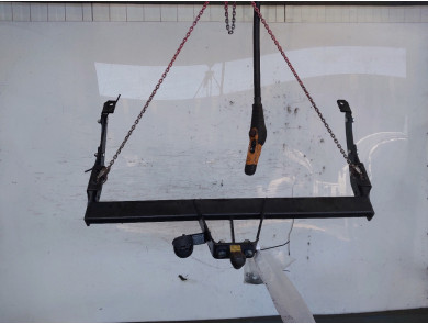Hitch used - Renault TRAFIC - 083-052