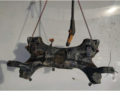 Engine carrier support frame used - Hyundai I30 - 62400A6100