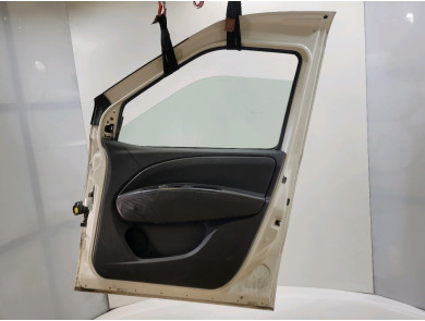 Right front door - Opel COMBO D - Blanc - 95530929 - L1-8608H