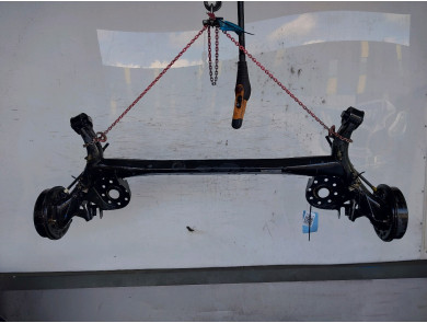 Rear axle used - Toyota YARIS - 421100D510