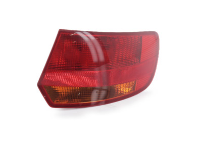 Feu arrière droit - Audi A3 SPORTBACK II PH.1 - 8P4945096G - H0-6623C