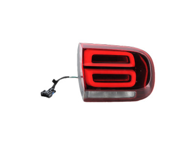 Right hatchback boot light used - Citroen C5 AIRCROSS - 9816931980