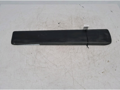 Left front door trim used - Renault TRAFIC - 8200036088