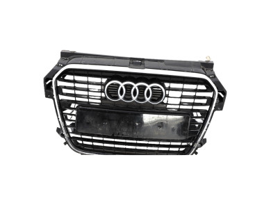 Grille used - Audi A1 - 8X0853651 T94