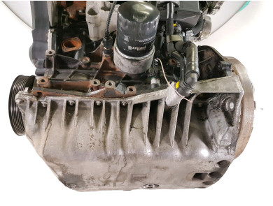 Moteur type F9Q872 - Renault MEGANE COUPE III PH.1 - C1-7980Y
