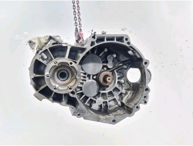 Gearbox type DRW - Volkswagen GOLF IV - X0-8352P