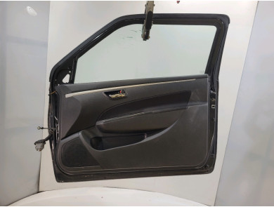 Porte droite (3 portes) - Suzuki SWIFT IV - Noir - 68001-69L00 - P1-7852C