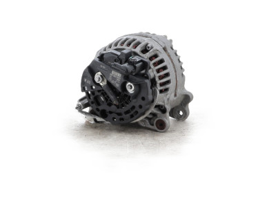 Alternator - Volkswagen BEETLE II PH.1 1.2 TSI - 03F903023J - K1-4266M