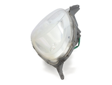 Phare avant droit occasion - Toyota YARIS VERSO - 8111052390