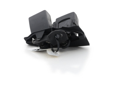 Left rear belt clip - Audi A4 AVANT III PH.1 - 8K0857739D01C - J1-6079L