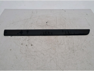 Bandeau de porte avant droit - Renault KANGOO EXPRESS II PH.2 - Blanc - 808202733R - Z1-5660R