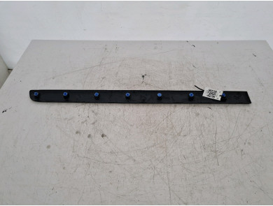 Right front door trim - Renault KANGOO EXPRESS II PH.2 - Blanc - 808202733R - Z1-5660R