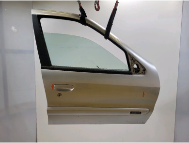 Right front door  used - Citroen XSARA - 00009004R4