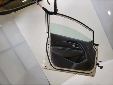 Left front door - KIA RIO III PH.2 - Blanc - 760031W010 - C1-5312A