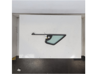 Vitre de custode avant gauche - Citroen BERLINGO II PH.1 - Gris Fonce - 1688510680 - V1-8260X