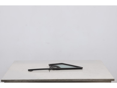 Left front side glass - Citroen BERLINGO II PH.1 - Gris Fonce - 1688510680 - V1-8260X