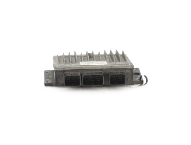 Engine calculator - Renault CLIO III PH.1 - 8200911560 - E2-0437T