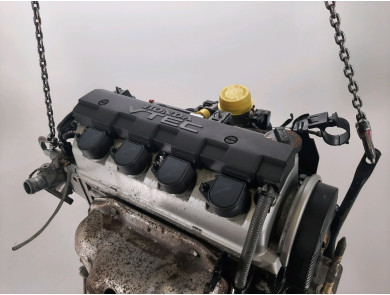 Moteur type D16V1 - Honda CIVIC VI PH.1 - K1-6790N