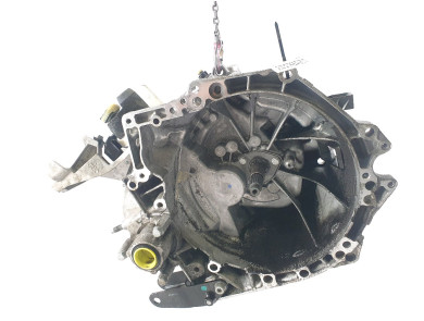 Gearbox type 20V257 - Peugeot 208 II PH.1 - U1-3749N