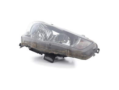 Right headlight used - Mitsubishi OUTLANDER - 8301B946