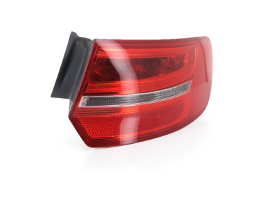 Feu arrière droit - Audi A3 SPORTBACK II PH.2 - 8P4945096E - X1-2383X