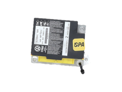 Airbag control unit - Volkswagen POLO IV PH.2 - 6Q0909601F006 - V0-8373C