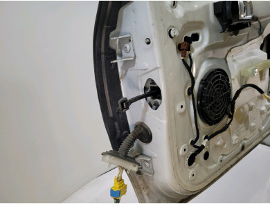 Right front door - Citroen C4 CACTUS PH.1 - Blanc - 9801012880 - M1-9402L