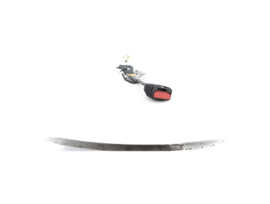 Attache ceinture sécurité avant gauche - Peugeot 308 II PH.1 - 96776837XT - X0-8440F