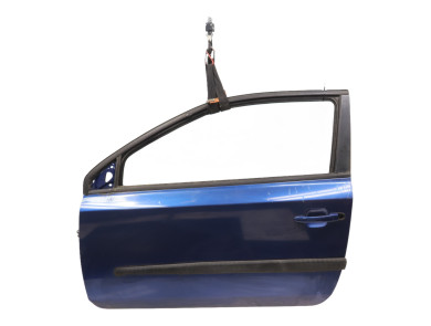 Left door (3-door models only)