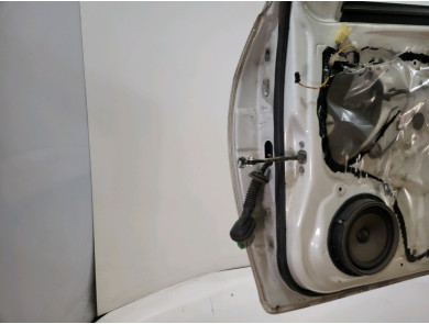 Porte avant droite - Suzuki SWIFT IV - Blanc - 68001-68L00 - X0-9822F