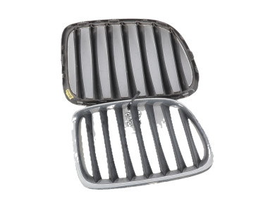 Calandre - BMW X1 I PH.1 - Noir - 51112993307 - G1-8690A