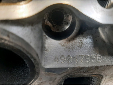 Culasse - Porsche MACAN PH.1 S DIESEL - 95810401624 - J0-3288C