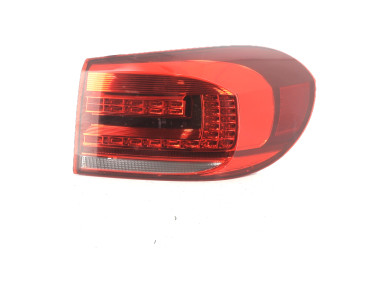 Right rear light used - Volkswagen TIGUAN - 5N0945208