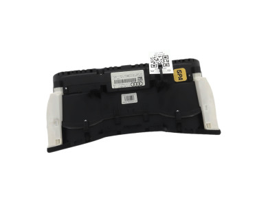 Odometer - Audi Q3 I PH.1 - 8U0920930E - M0-6332F