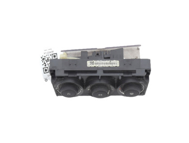 Heating control panel - Peugeot 5008 I PH.1 - 6452P2 - X1-2245R