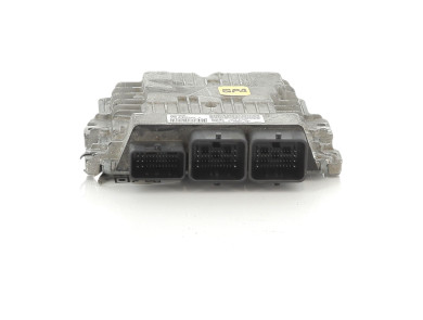 Calculateur moteur occasion - Peugeot 5008 - 9676761080
